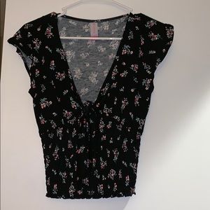 Thin Flower Top